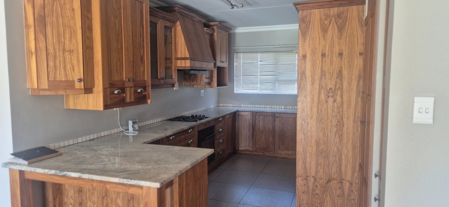 3 Bedroom Property for Sale in Hillside View Free State